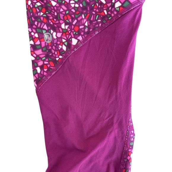 Lululemon Bundle! Two Pair Leggings. One Real Quick Crop - Picture 9 of 13